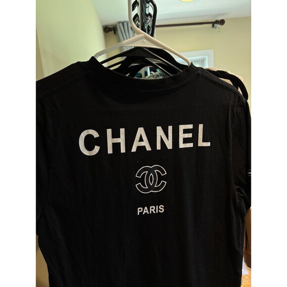 BLACK T-shirt black Chanel like new M size